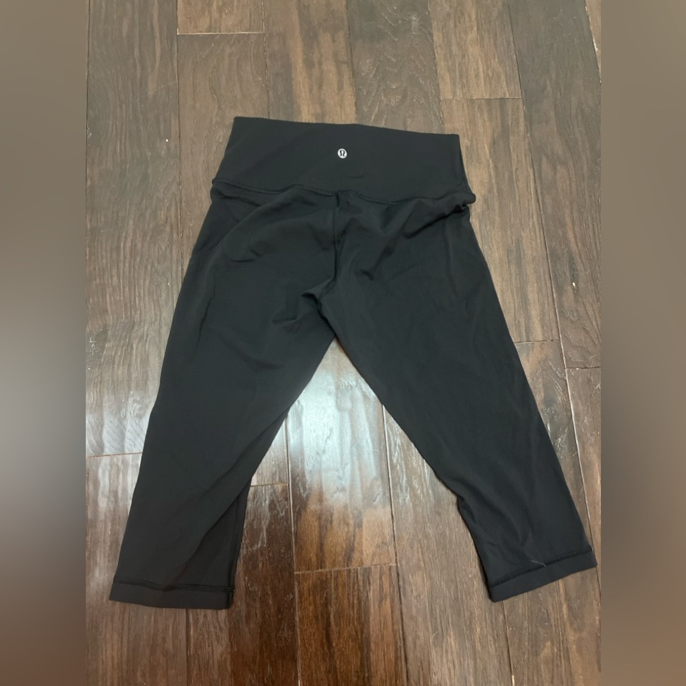 Lululemon Base Pace High-Rise Crop 17"